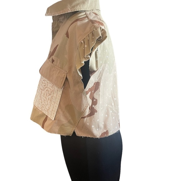 Voghtic Women's Camo Coat Button Down Cropped Jackets with Cargo Pockets, Size S - Picture 2 of 5